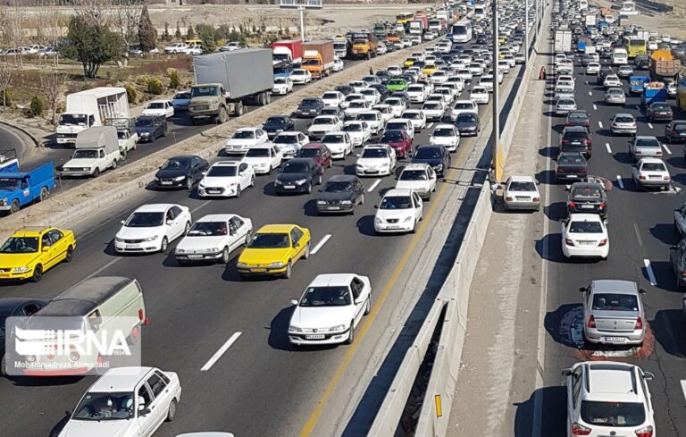 ترافیک سنگین در آزادراه قزوین- کرج