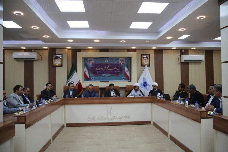 دانش آشکار ترین وسیله عزت و قدرت کشور است