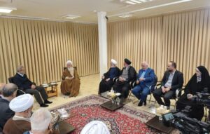 رئیس‌جمهور با آیت‌الله جوادی آملی دیدار کرد