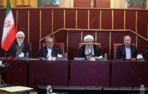 مجمع تشخیص مصلحت قانونگذار نیست و در روند قانونگذاری، بر حسب قانون اساسی در مواردی خاص نقطه نهایی تشخیص مصلحت است