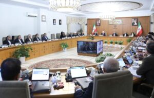 اقدام دولت در استفاده از زنان و اقوام در کابینه مثبت است
