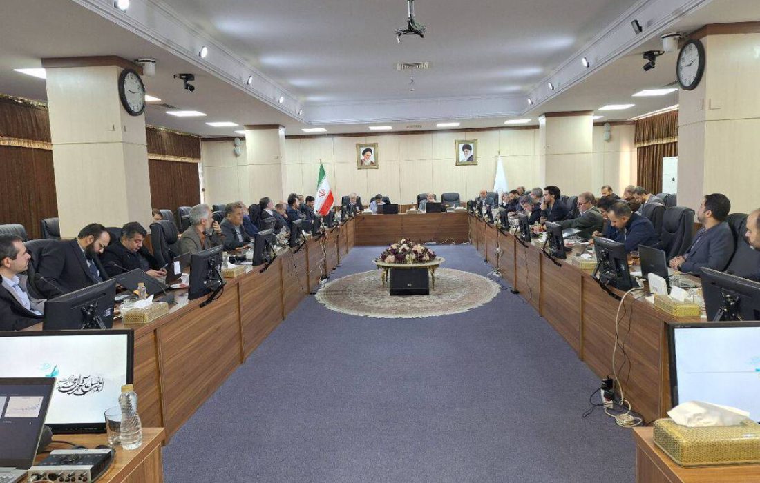 برگزاری جلسه تنقیح سیاست های ابلاغ شده و بازنگری در آن در صورت لزوم