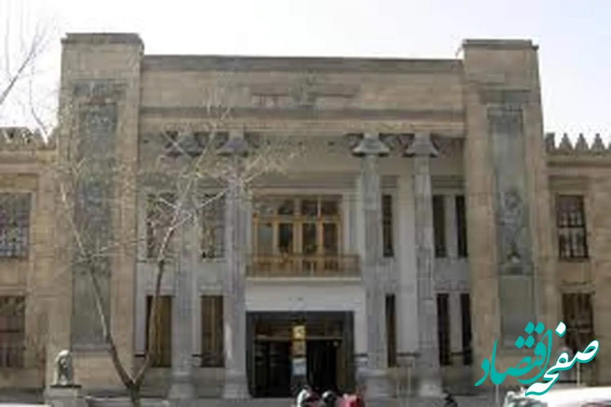 سه کارخانه، یک کارآفرین، هزاران میلیارد سرمایه و ۴۰۰ کارگر در مسلخ بانک ملی/ کارخانه‌ها تعطیل، تولید متوقف و کارگران بیکار شده‌اند
