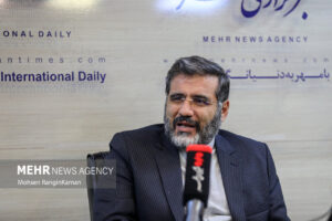 شهید رئیسی یک شخصیت جامع الاطراف و کم نظیر بود