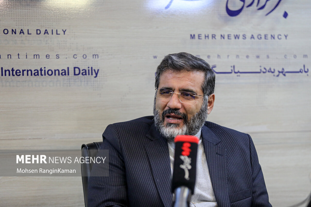 شهید رئیسی یک شخصیت جامع الاطراف و کم نظیر بود
