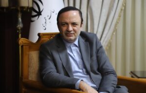 مسرور در زاهدان مطرح کرد؛ مزیت های مناطق آزاد را برگردانید