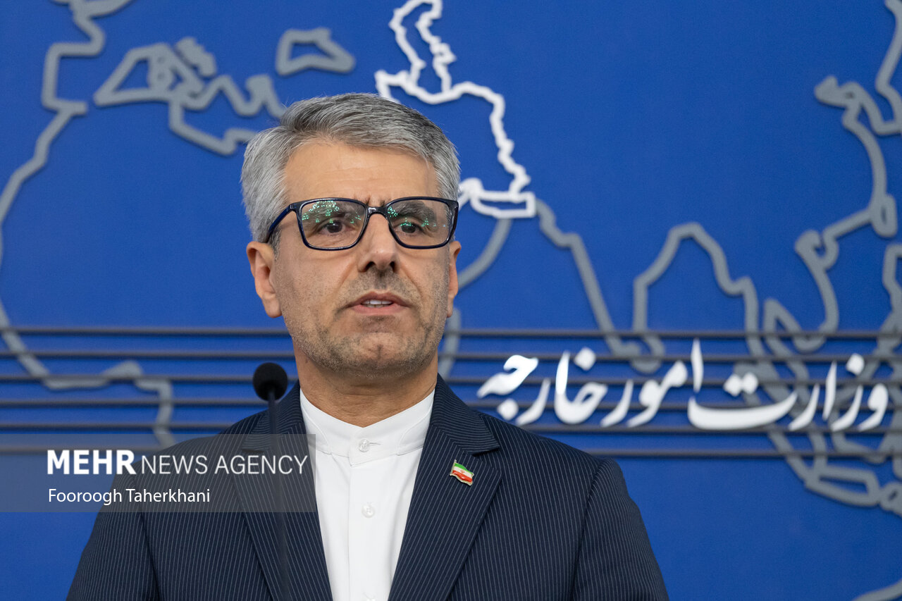 پیام حضور لاریجانی در سوریه و لبنان، حمایت از از مقاومت است