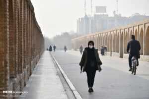 شاخص هوای اصفهان در ۱۵ منطقه قرمز و نارنجی است