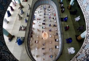 علاقه اتریشی‌ها به ادبیات کلاسیک ایران