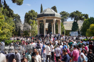 رشد ۱۸ درصدی سفر نوروزی به فارس