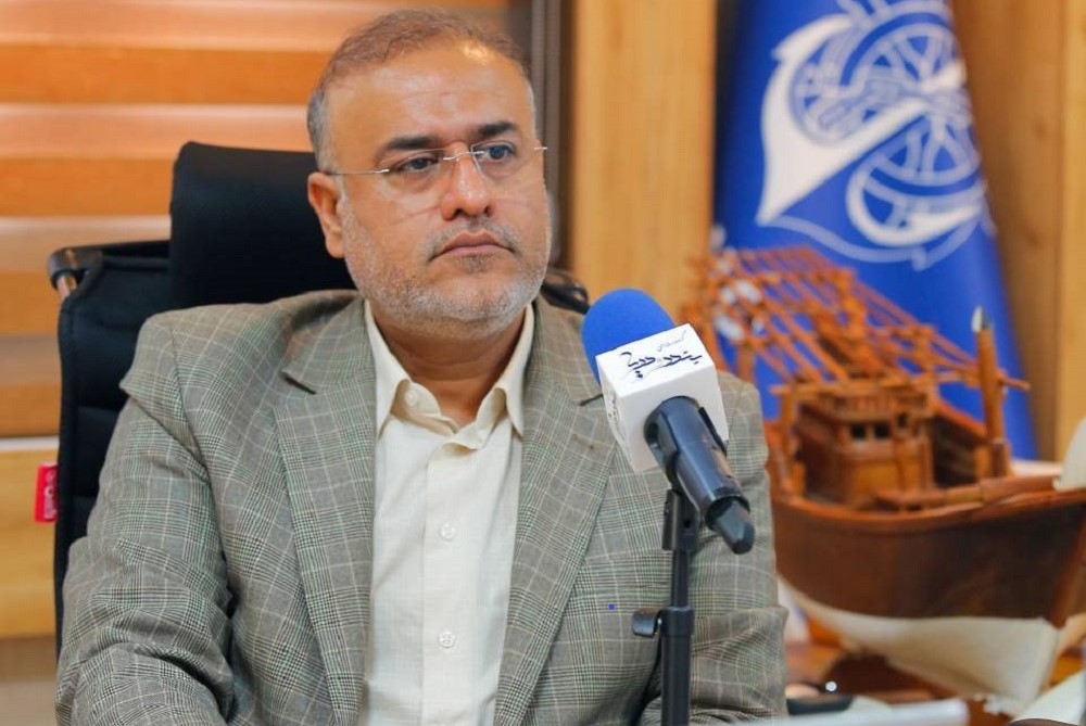 به گزارش تیترنا، حمیدرضا محمدحسینی تختی با بیان این مطلب اظهار داشت: بر اساس هشدارهای هواشناسی و با توجه به نامساعد بودن شرایط جوی، تردد همه شناورهای مسافری در مسیر بندرعباس به جزیره هرمز تا اطلاع ثانوی لغو شده است.