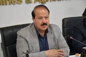 نمایشگاه ایران ترکمنستان گامی مؤثر برای رونق تجارت مرزی و منطقه‌ای