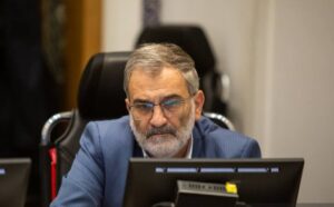 شهرداری اصفهان وارد رقابت افزایش قیمت‌ها نشود