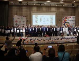 استاندارد علاوه بر مصنوعات باید استانداردسازی حوزه خدمات را هم در دستور کار قرار دهد استاندارد علاوه بر مصنوعات باید استانداردسازی حوزه خدمات را هم در دستور کار قرار دهد