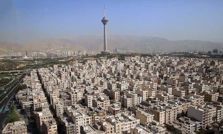 خانه‌دار شدن ایرانیان در سراشیبی زمان؛ یک قرن فاصله با رؤیا