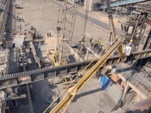 ركورد بی‌سابقه در تعویض اشتانك ماشین تخلیه واحد 2 كك