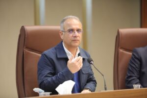 آغاز لایروبی حوضچه آرامش بندر كاسپین؛ گام راهبردی برای پایداری تجارت دریای خزر