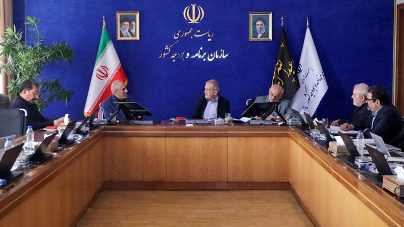 تدوین نقشه راه بازسازی و مدیریت منابع در نشست ستاد بازسازی