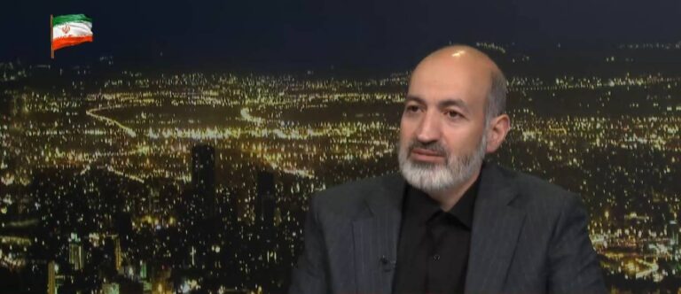 خون رهبر شهید ما ادامه خون سیدالشهداء است