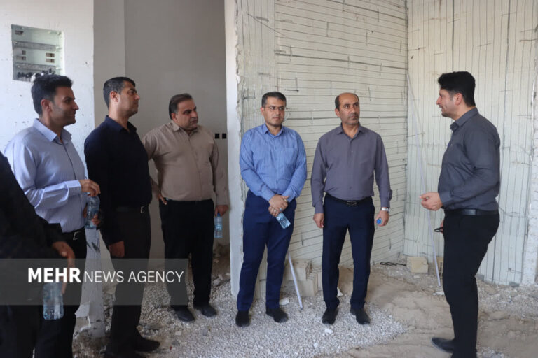 فرماندار دشتی: تکمیل پروژه مسکن محرومان بحیری تسریع شود