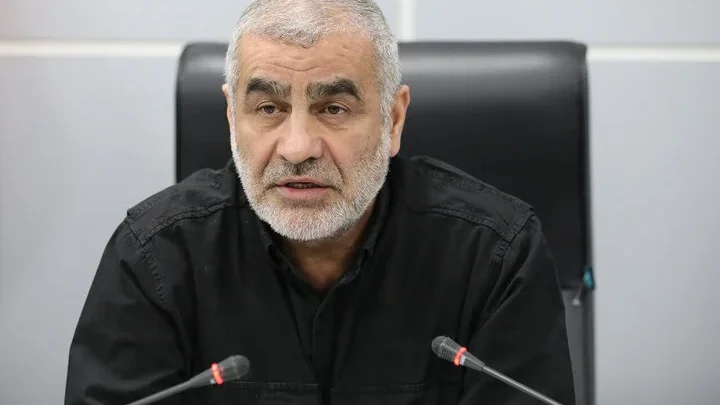 نیکزاد: مسیر تعیین‌شده توسط نیروهای مسلح در تنگه هرمز، تنها مسیر مجاز برای تردد کشتی‌هاست