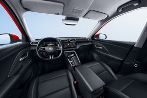 بررسی MG ZS هیبرید و جایگاه آن در بازار خودروهای وارداتی