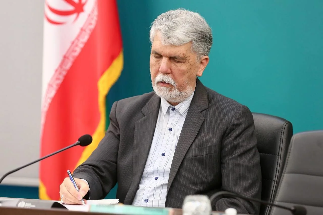 وزیر فرهنگ در پی درگذشت ابوالقاسم قاسمزاده پیام تسلیت صادر کرد
